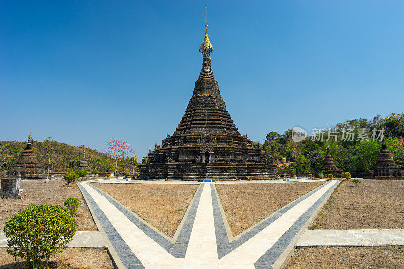 缅甸若开邦Mrauk U古城的萨迦曼昂古塔地标